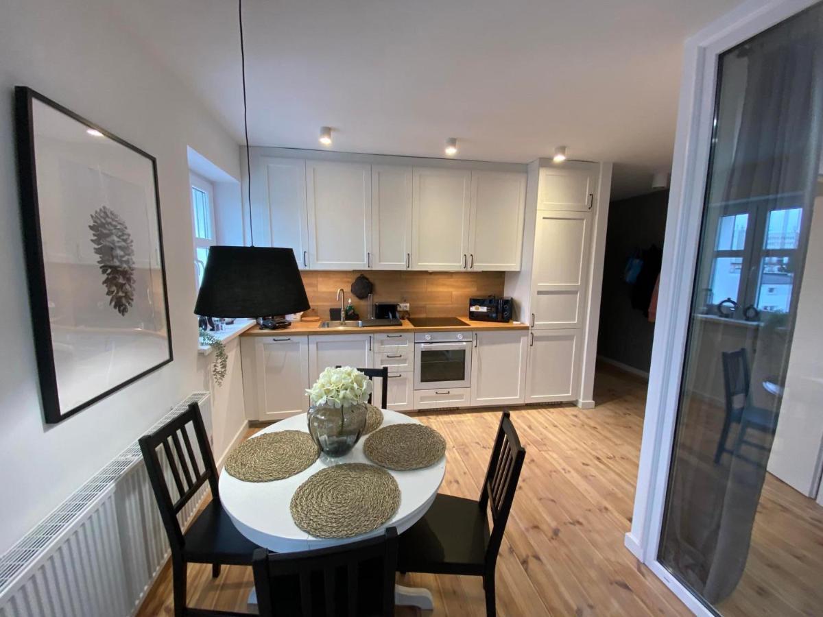 Dekerta 8/7 Apartment Torun Bagian luar foto